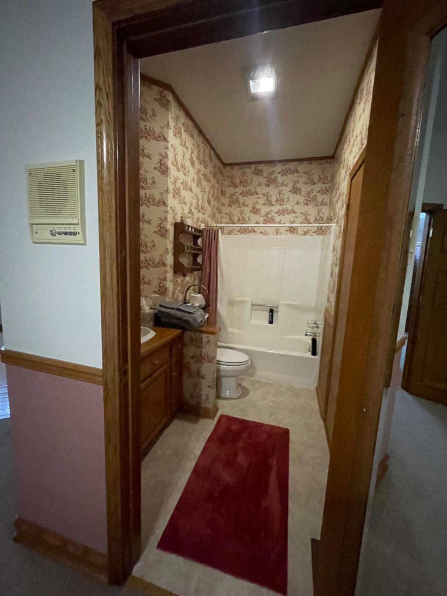 Hébergement de vacances Riverfront Retreat- Spa/hot Tub, Game Room, Limited Gym *